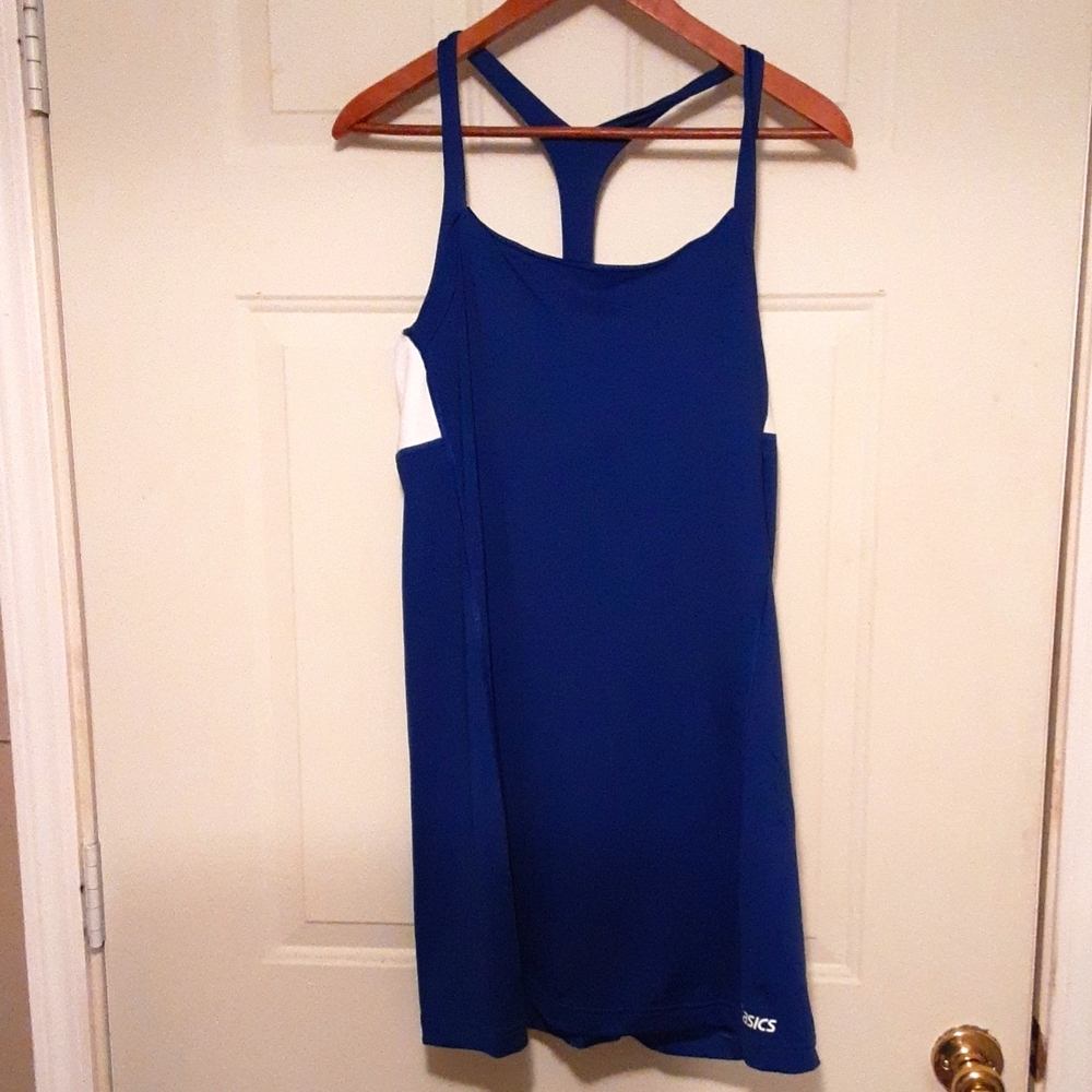 ASICS Dress‎